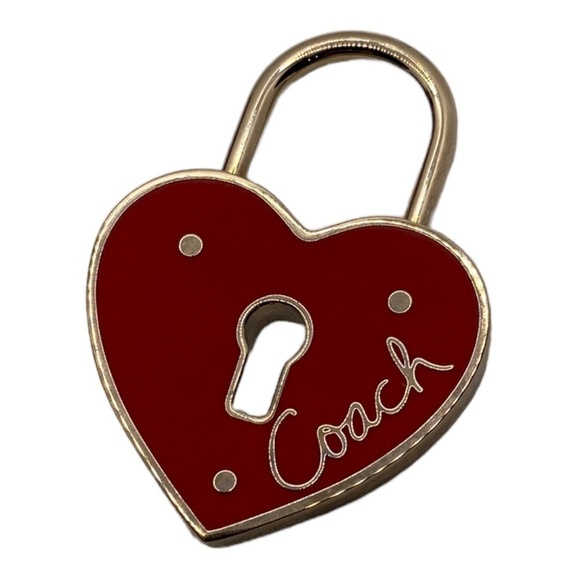 Coach Rare Red Heart w Key Opening Purse Charm. Silver Hardware NWOT - Picture 1 of 2